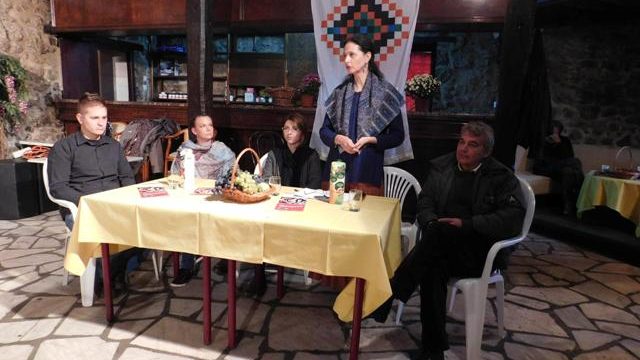 ТРИБИНА У КАРАЂОРЂЕВОЈ КАСАРНИ